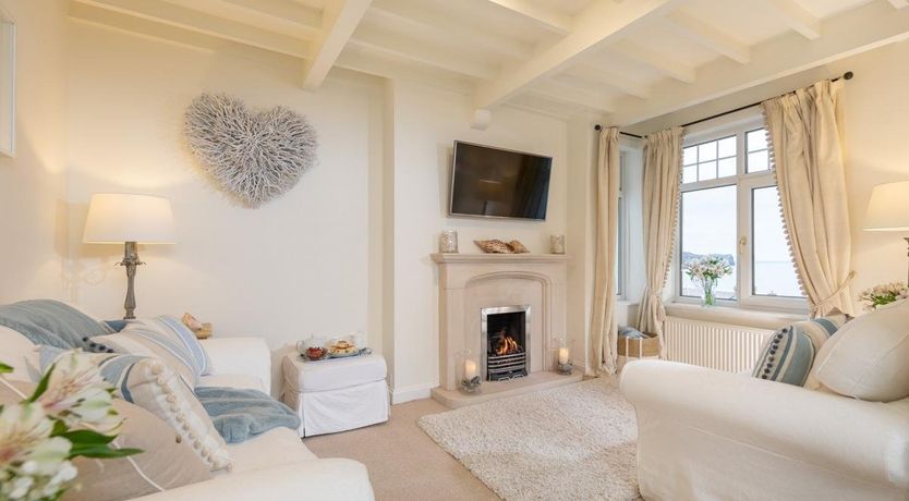 Photo of 3 Bed in Sandsend