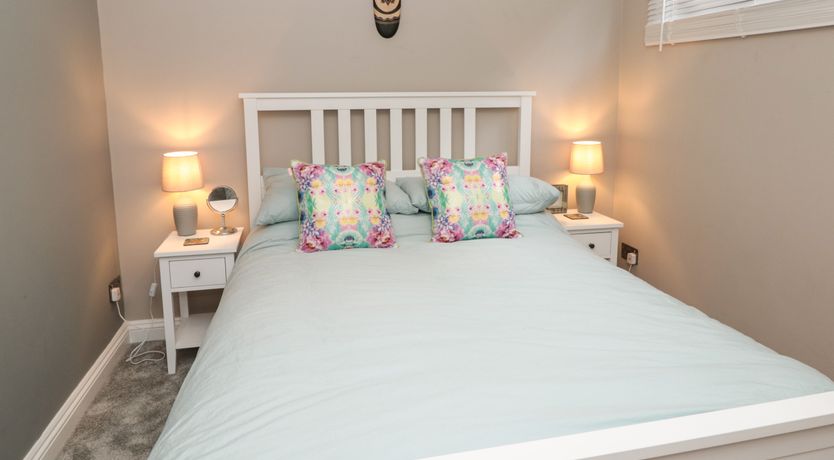 Photo of 25 Lake Street