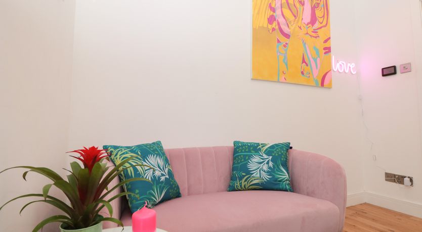 Photo of 25 Lake Street