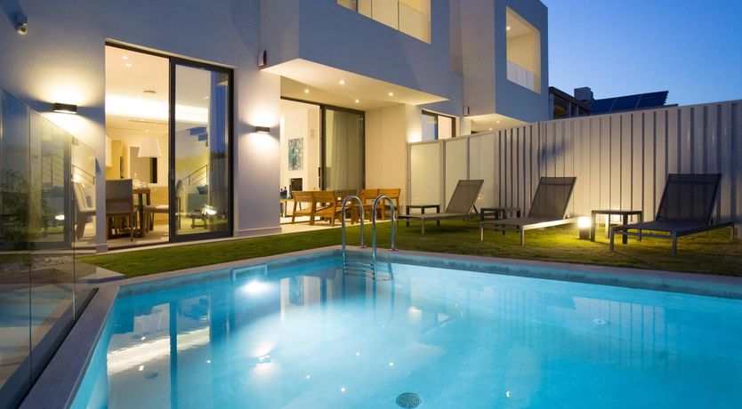 Photo of Sugar, Honey, Honey