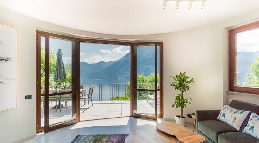 Photo of Lakeside Bliss