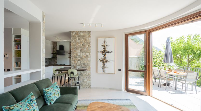 Photo of Lakeside Bliss