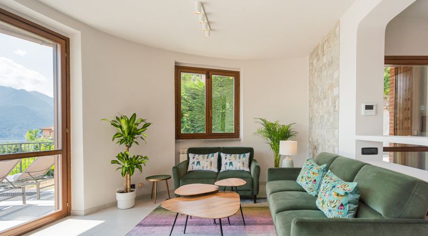 Photo of Lakeside Bliss