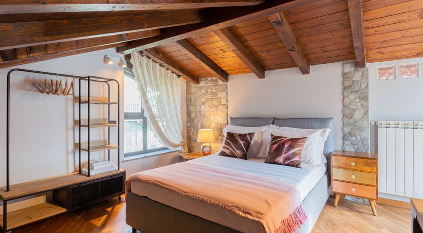 Photo of Lakeside Bliss