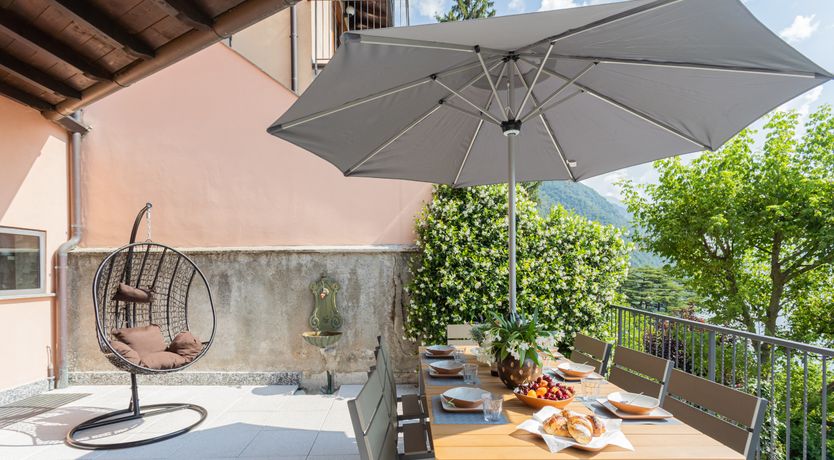 Photo of Lakeside Bliss