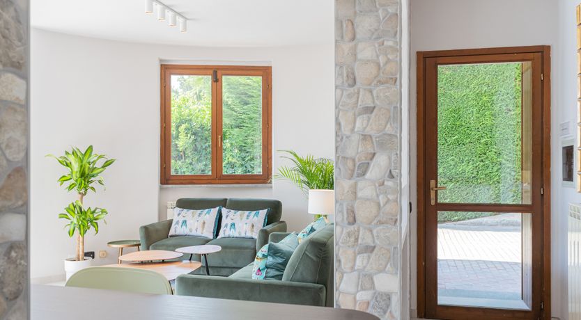 Photo of Lakeside Bliss