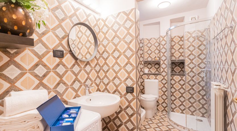 Photo of Lakeside Bliss