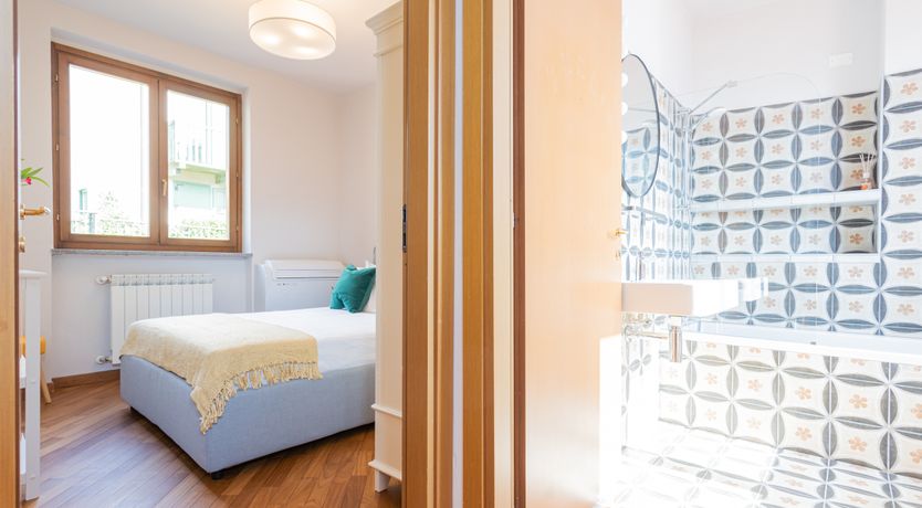 Photo of Lakeside Bliss