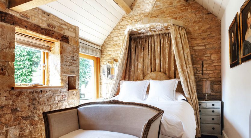 Photo of The Bronze Knight