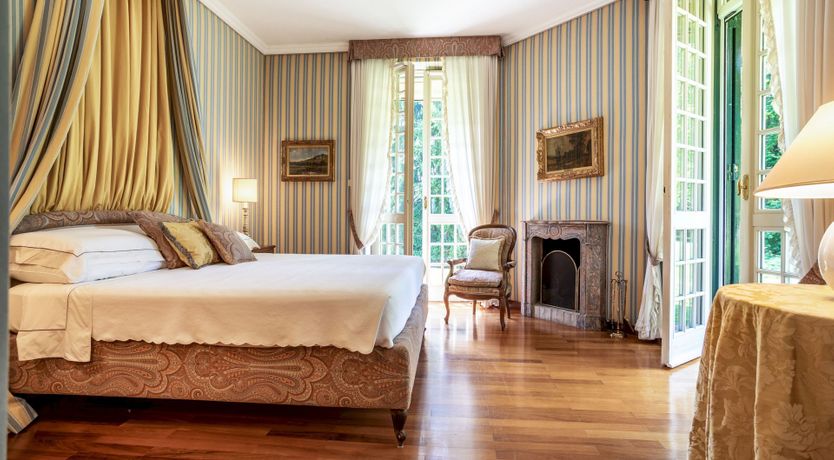 Photo of Between The Lakes