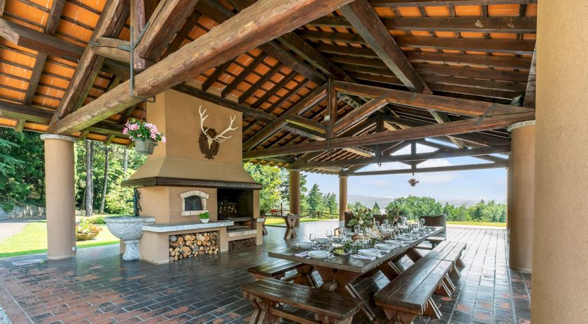 Photo of Between The Lakes