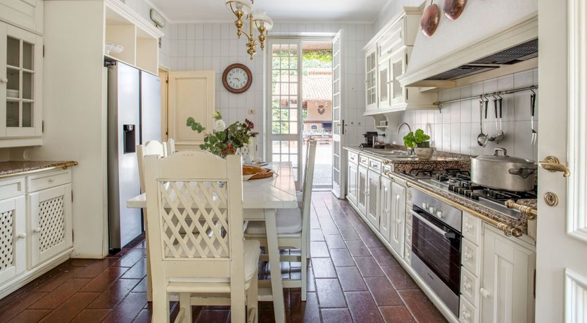 Photo of Between The Lakes