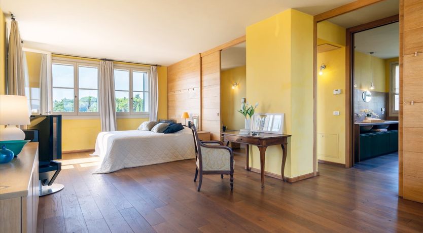 Photo of Mediterranean Flowers