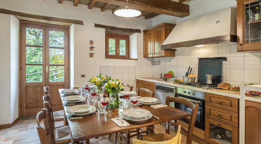 Photo of Old Tuscan Farmhouse