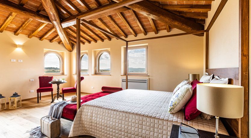 Photo of Hillside Vines