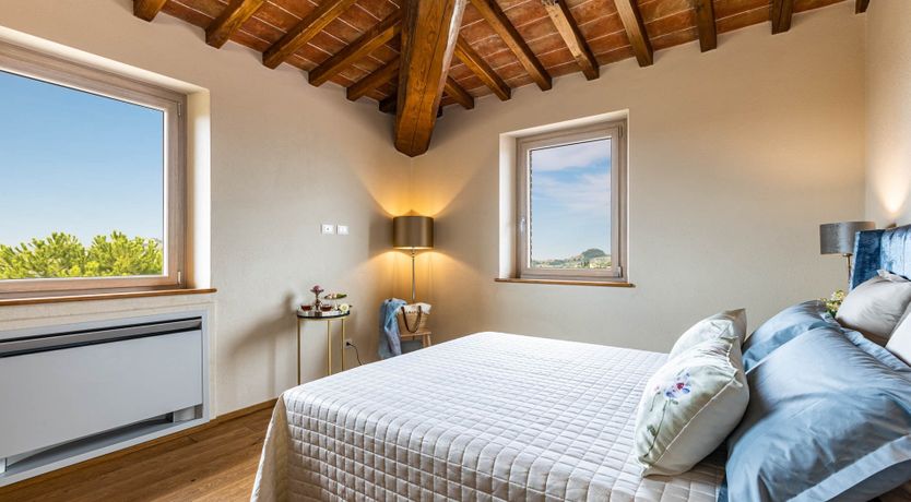 Photo of Hillside Vines