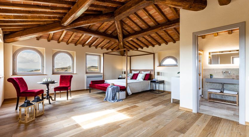 Photo of Hillside Vines