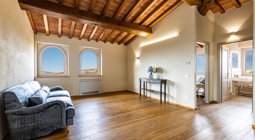 Photo of Hillside Vines