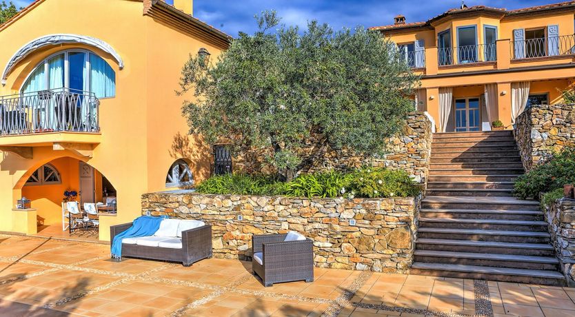 Photo of Dreaming In Technicolour