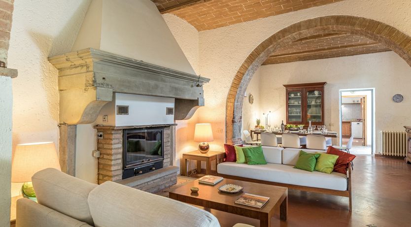 Photo of The Softest Crimson