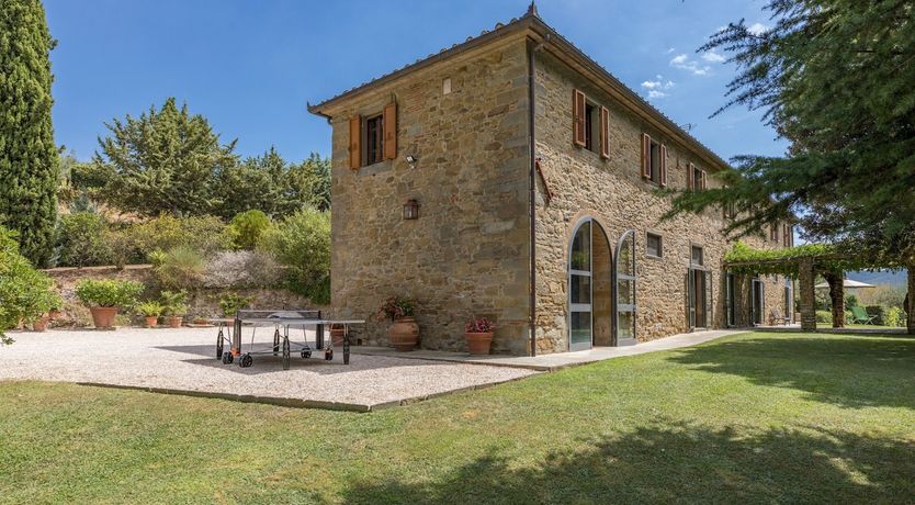 Photo of The Softest Crimson