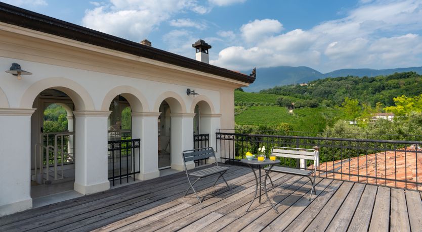 Photo of Prosecco Mansion