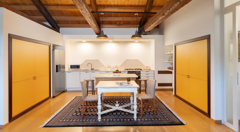 Photo of Prosecco Mansion