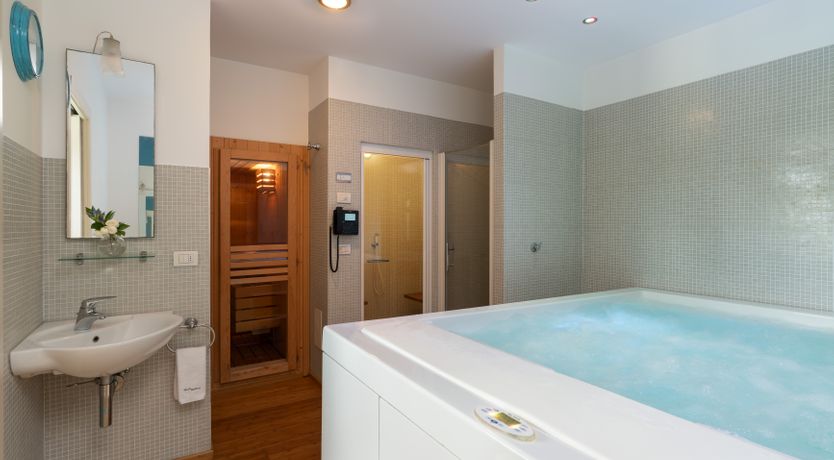 Photo of Prosecco Mansion