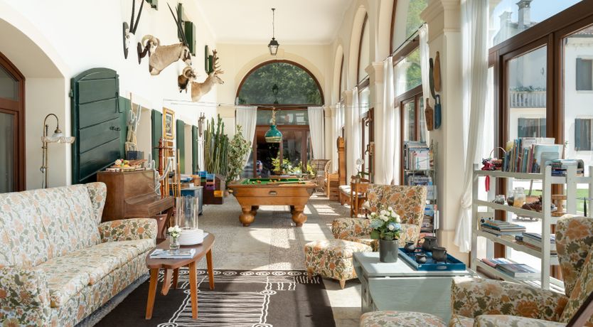 Photo of Prosecco Mansion