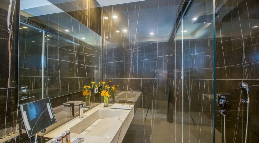 Photo of Vibrant & Verdant