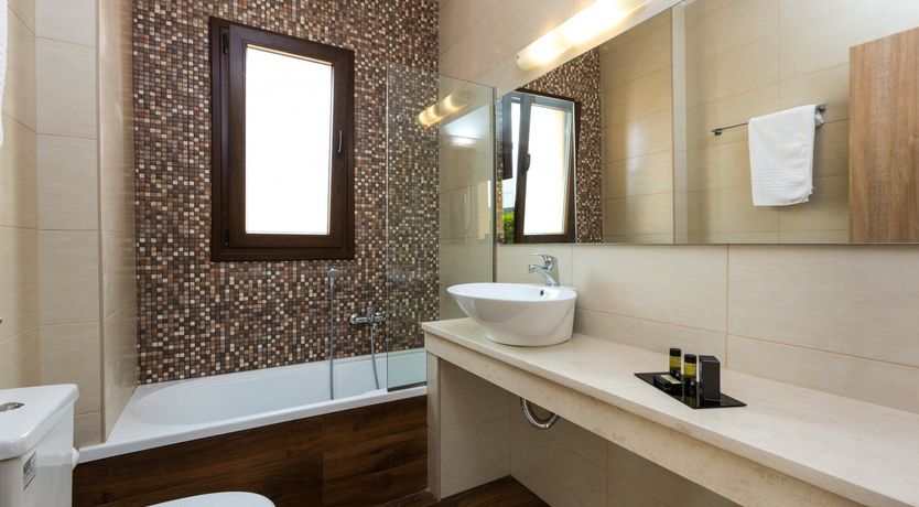 Photo of Cave of Zeus