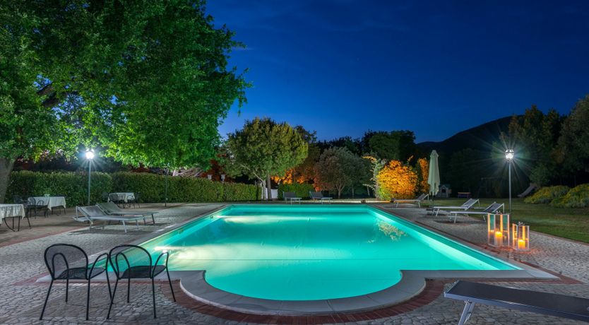 Photo of Heraldic Crest