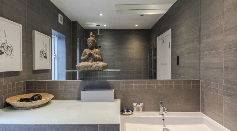 Photo of Carnival Row