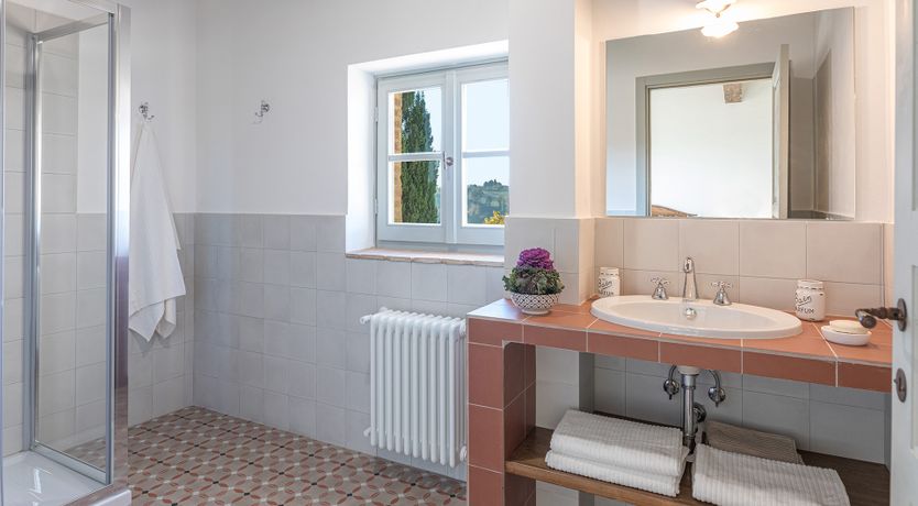 Photo of Arches & Enclaves