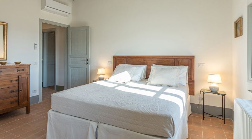 Photo of Arches & Enclaves