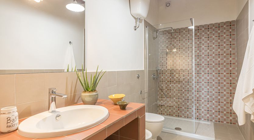 Photo of Arches & Enclaves