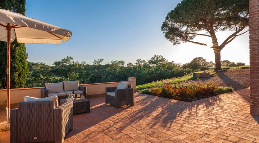 Photo of Arches & Enclaves