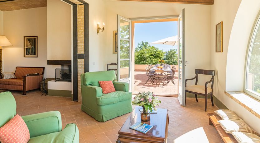 Photo of Arches & Enclaves