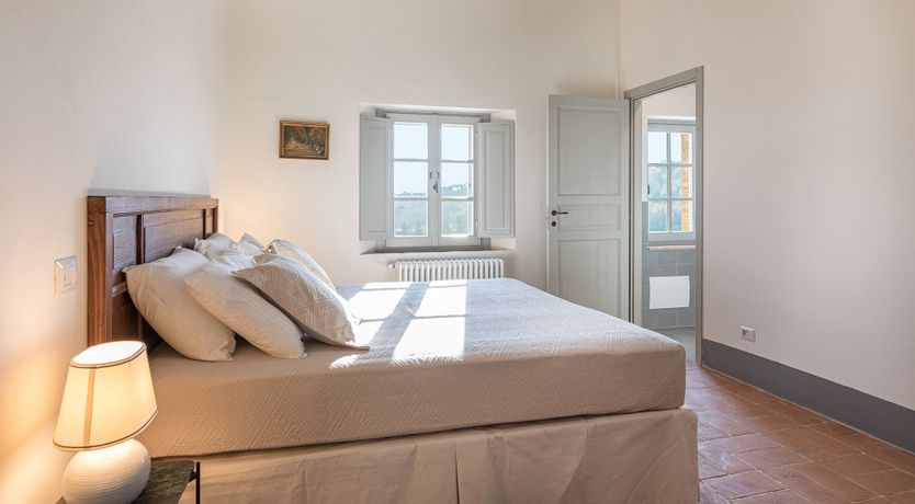 Photo of Arches & Enclaves