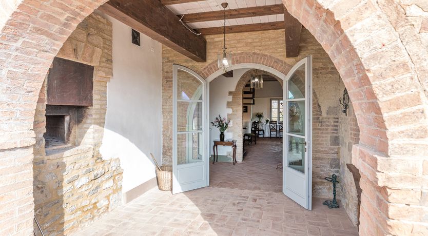 Photo of Arches & Enclaves