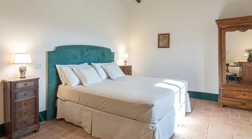 Photo of Arches & Enclaves