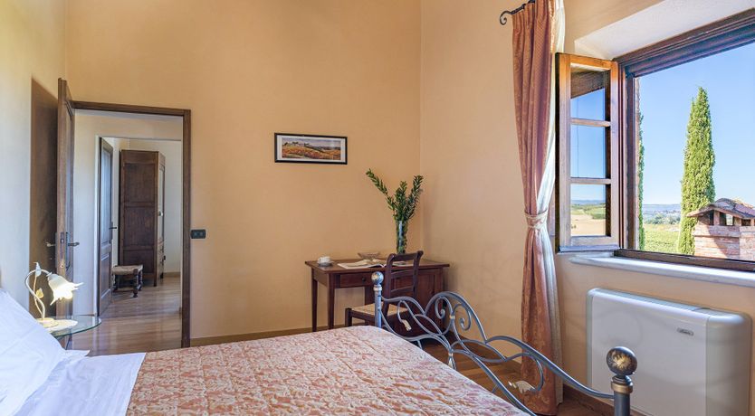 Photo of Little Borghis