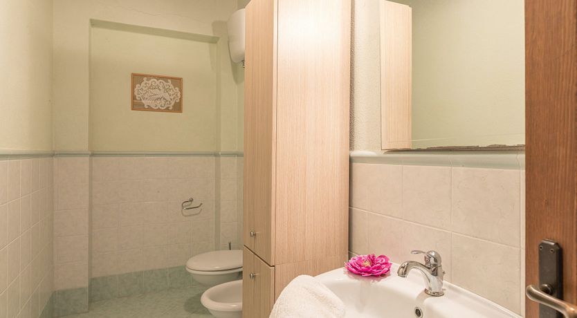 Photo of Little Borghis