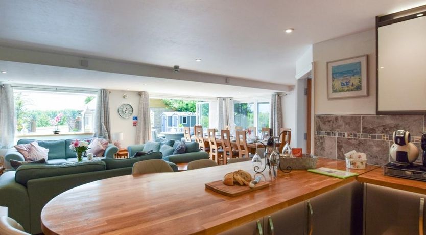 Photo of 5 Bed in Red Wharf Bay