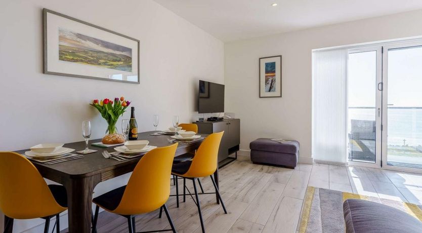 Photo of 2 Bed in Sandown