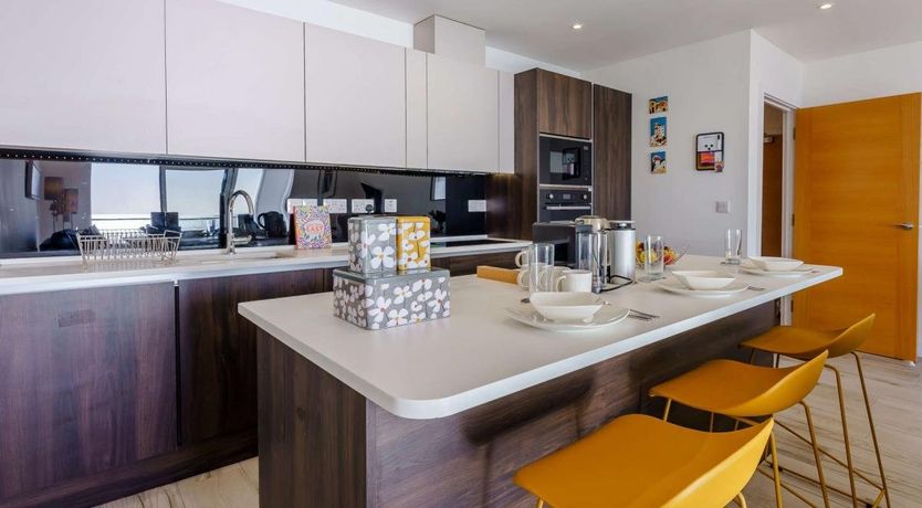 Photo of 2 Bed in Sandown