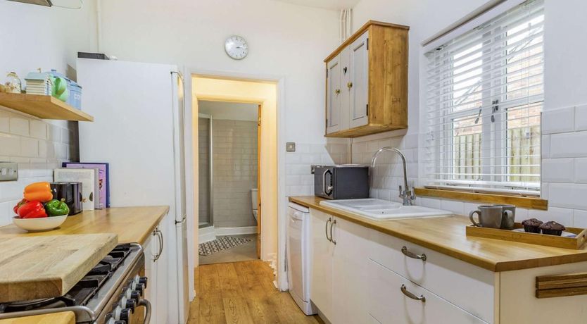 Photo of 4 Bed in Holt