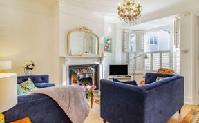 Photo of 4 Bed in Holt