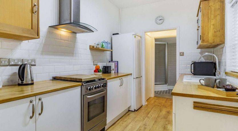 Photo of 4 Bed in Holt