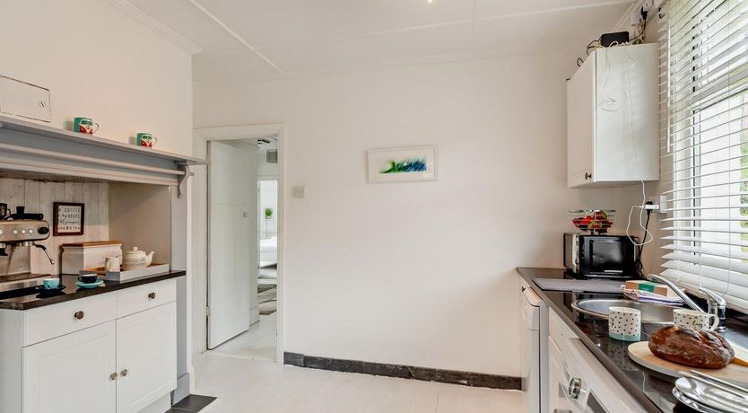 Photo of 3 Bed in Perranporth